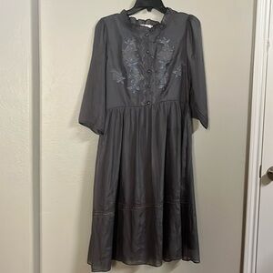 Grey dress size 4